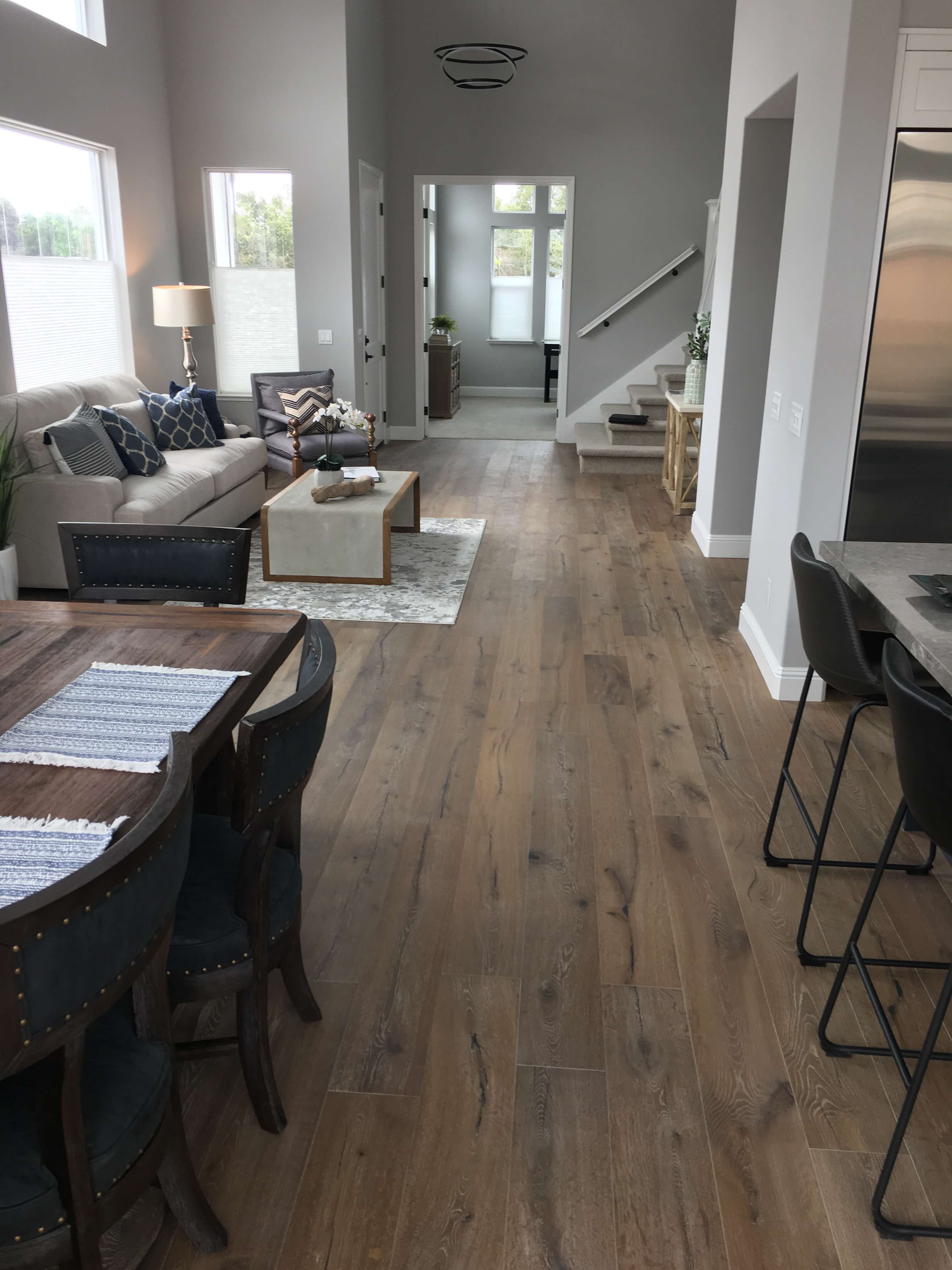 Living room hardwood flooring | Rugworks